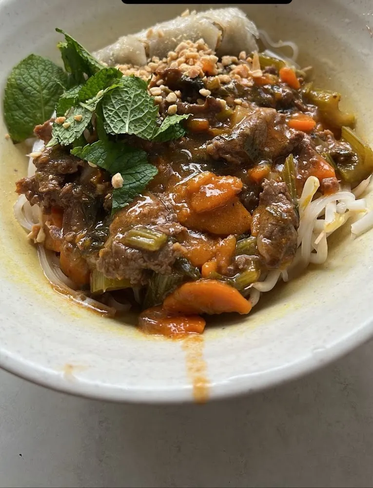 Bobun Boeuf Satay
